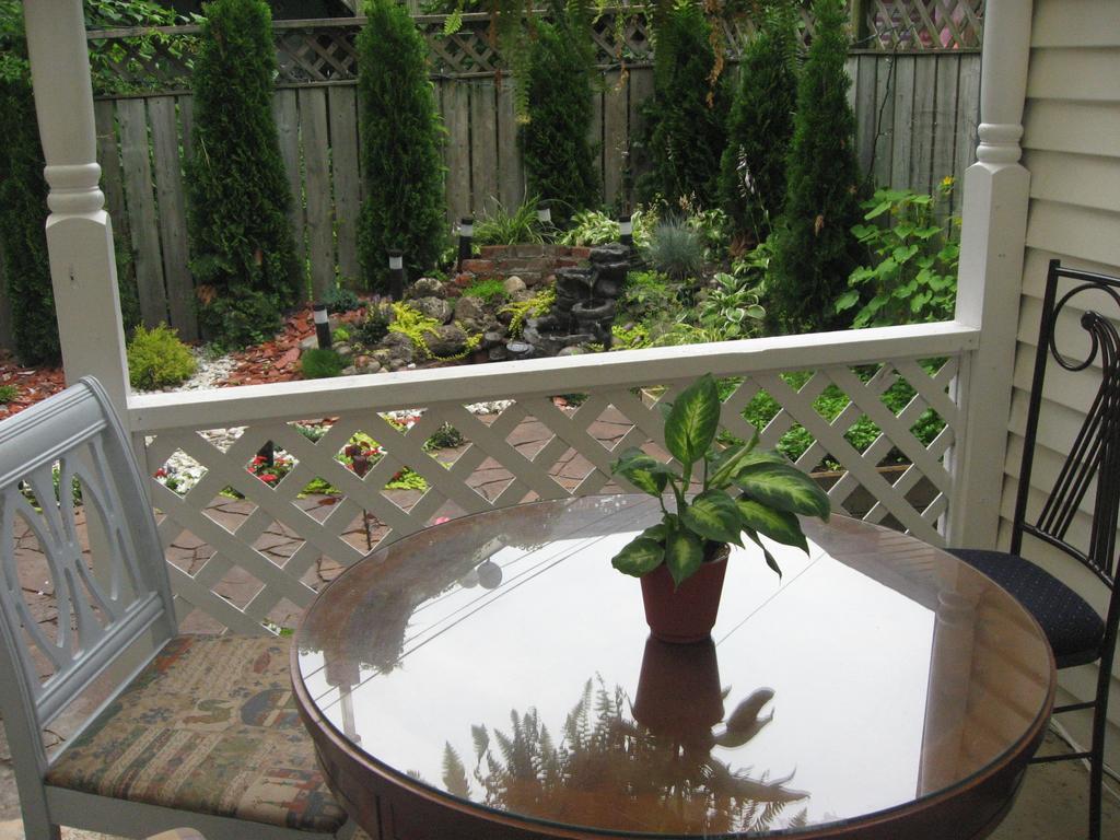 Toronto Garden Inn Zewnętrze zdjęcie